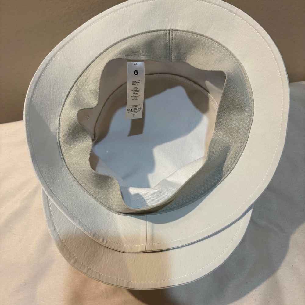 Lululemon Bucket Hat Off White M/L Sporty Casual Sun‎ Protection - Picture 6 of 6